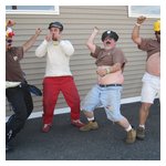 These are drivers who committed infractions on the track and, as penance, are sentenced to emulate the Village People as 